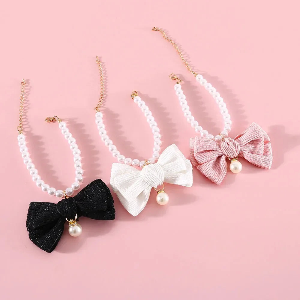 The Fancy Pearl Necklace with Bow